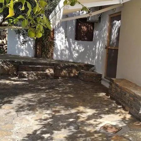 Traditional House In Elounda